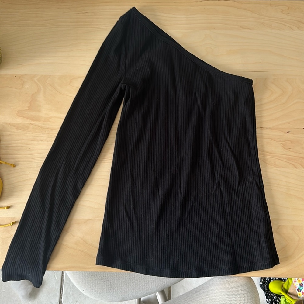 Old navy one shoulder top
